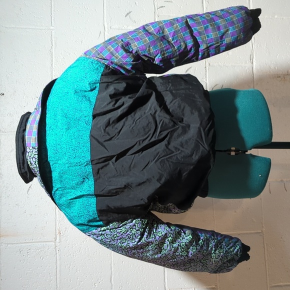 Jacket - Picture 3 of 4